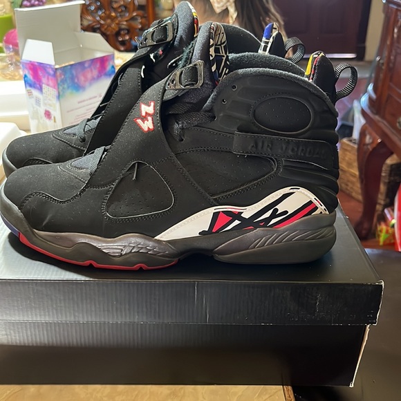 Air Jordan 8 Playoffs 2013 - Picture 2 of 9
